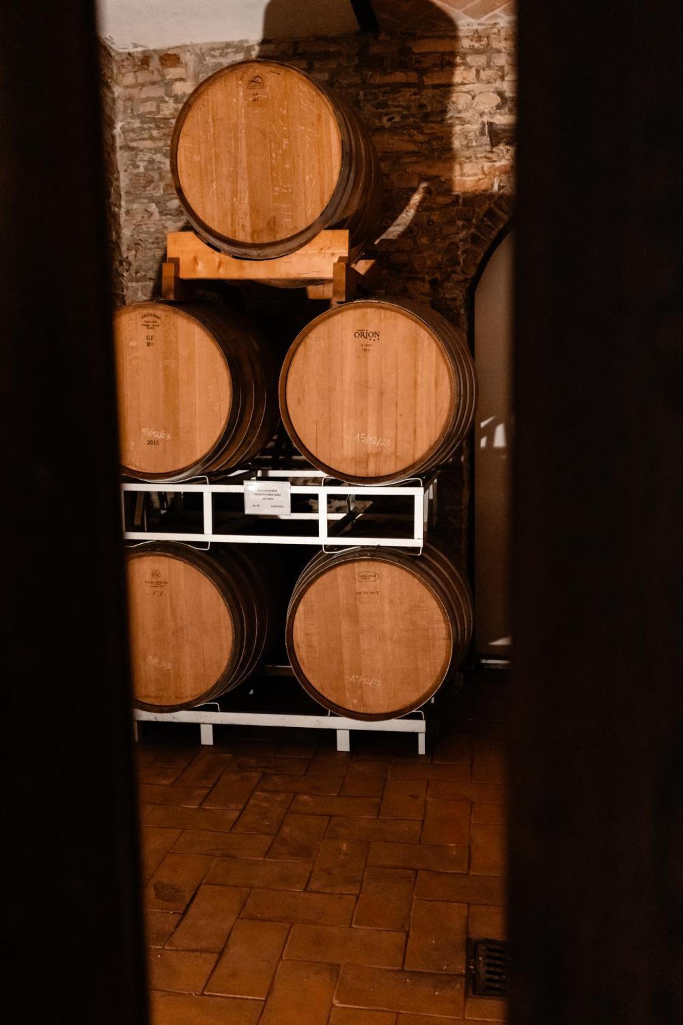 Tenuta Baravalle Calamandrana Esterno foto